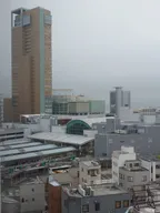 早上的高松站一帶