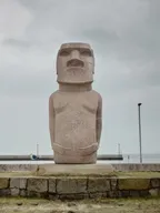 摩艾石像